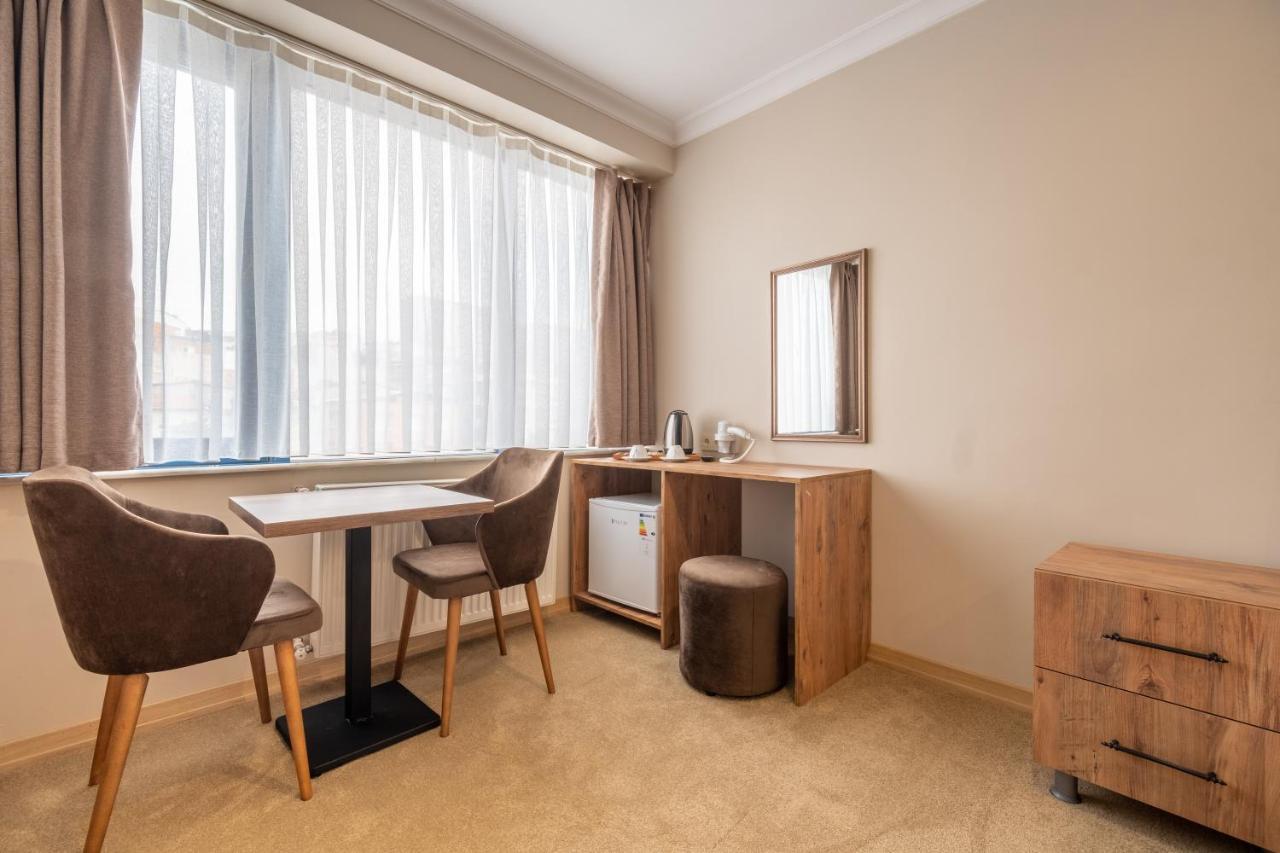 Nova Otel *