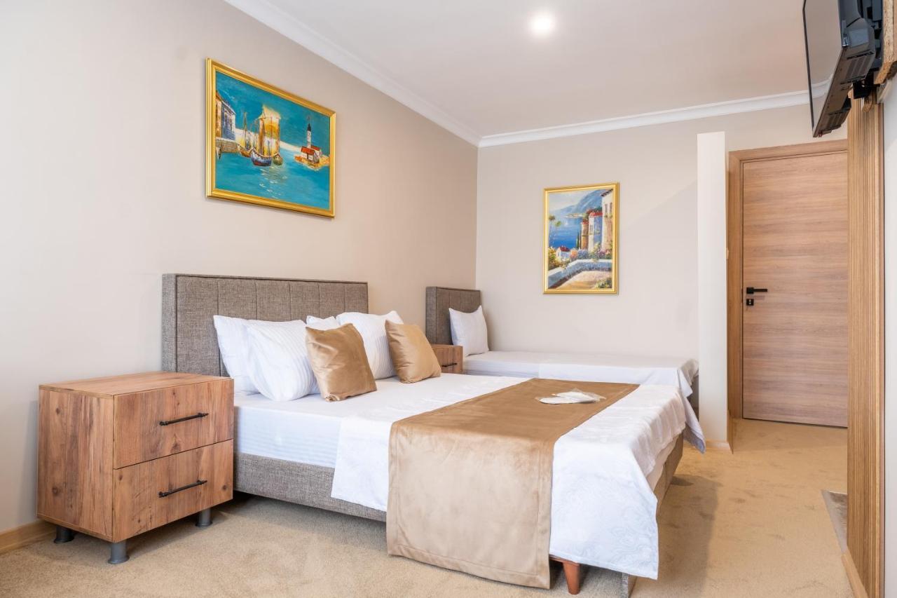 Nova Otel *